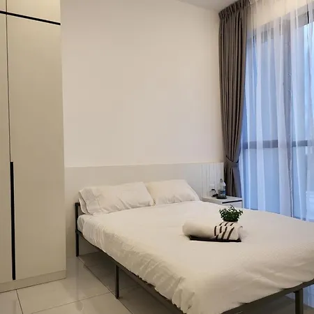 Sky Trees At Aeon Bukit Indah With Netflix And Wifi Apartment Johor Bahru Exterior photo