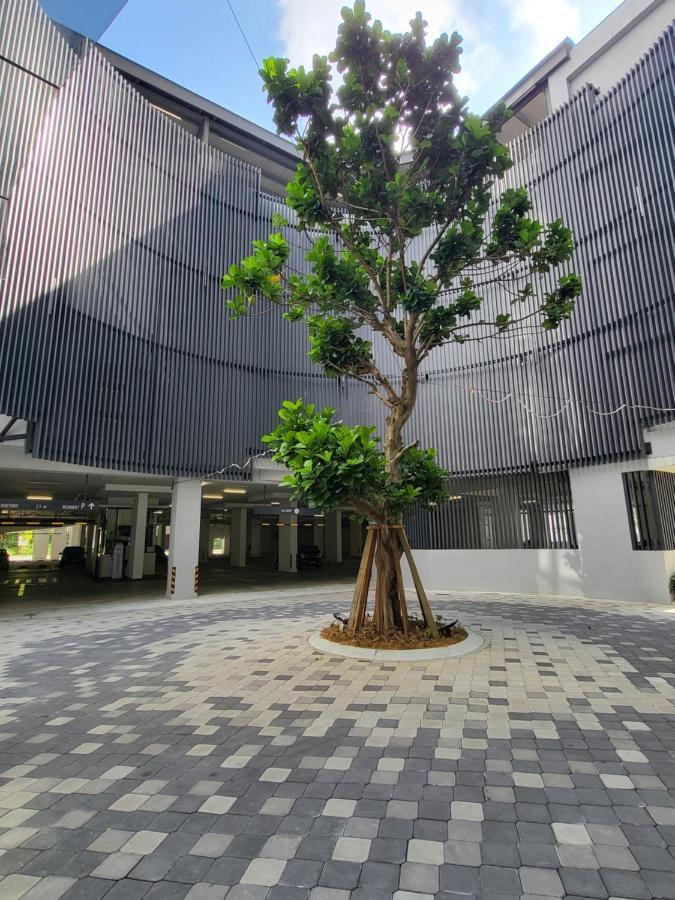 Sky Trees At Aeon Bukit Indah With Netflix And Wifi * Johor Bahru